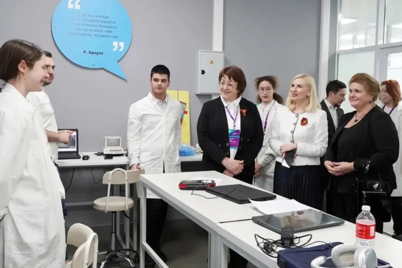 Десятиклассников Ставрополья приглашают принять участие в региональном этапе телевизионной гуманитарной олимпиады «Умницы и умники».