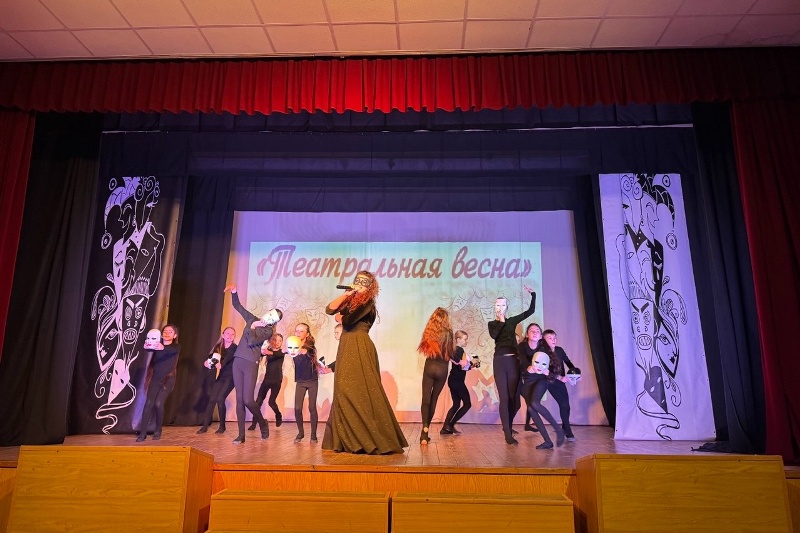 «Театральная Весна» в Пятигорске: 17 лучших творческих коллективов региона представят на суд жюри 23 спектакля.