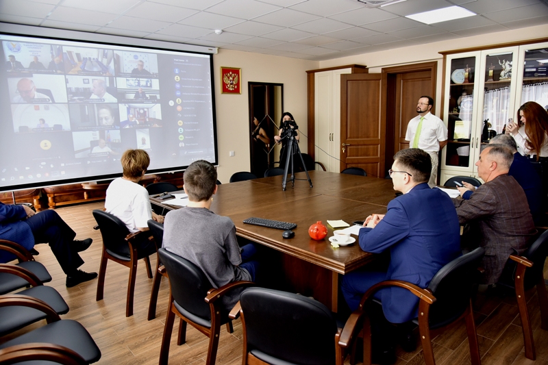 Совет ректоров вузов Северного Кавказа собрался на заседание в Пятигорске.