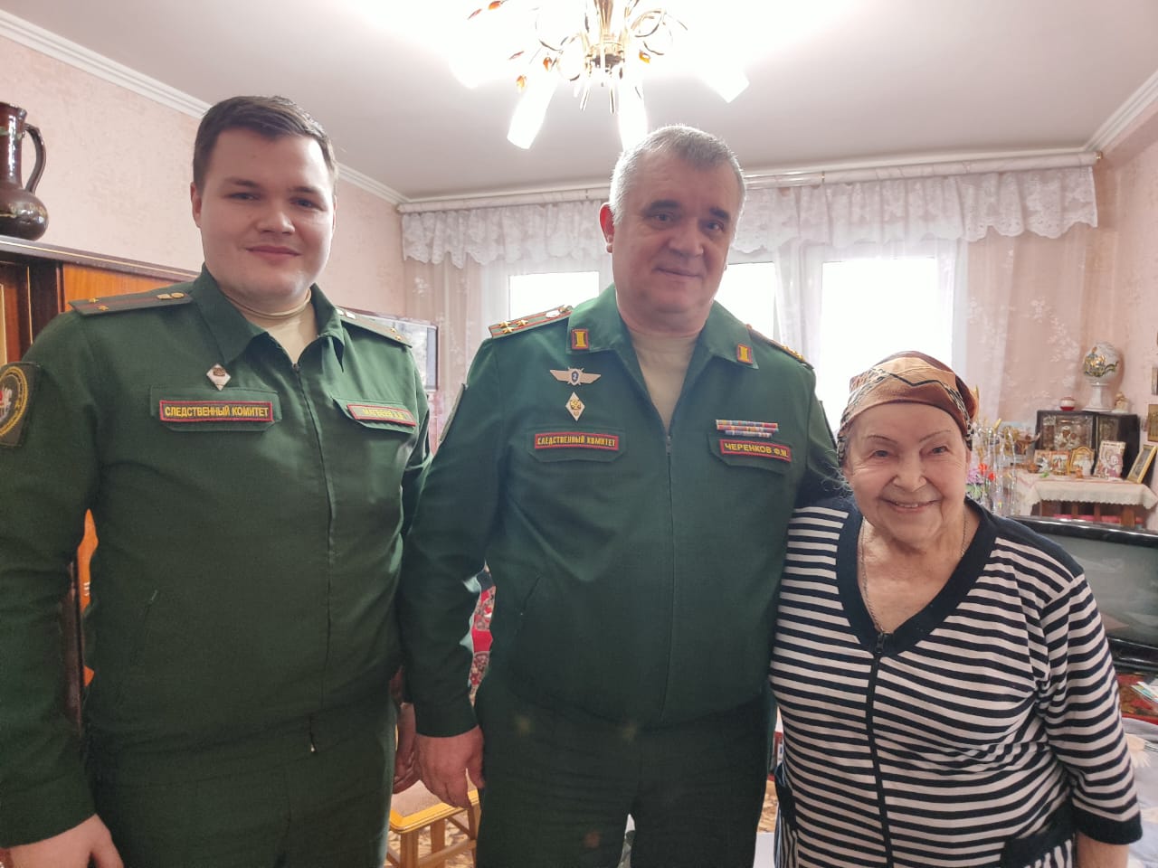 В Пятигорске военные следователи навестили ветерана Великой Отечественной войны.