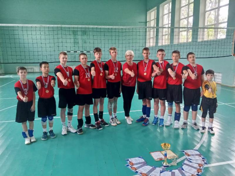 Пятигорские спортсмены стали победителями турнира по волейболу. Пятигорские спортсмены стали победителями турнира по волейболу.
