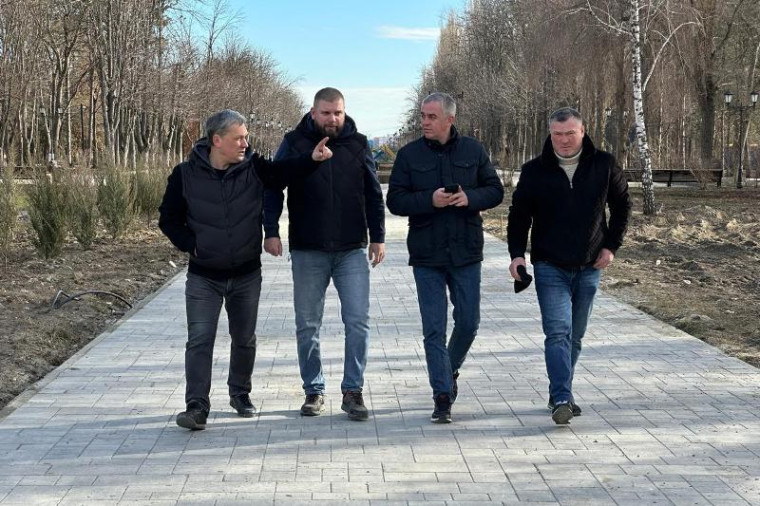 В наступившем году продолжатся работы по благоустройству Новопятигорского озера и прилегающей парковой зоны.. В наступившем году продолжатся работы по благоустройству Новопятигорского озера и прилегающей парковой зоны..
