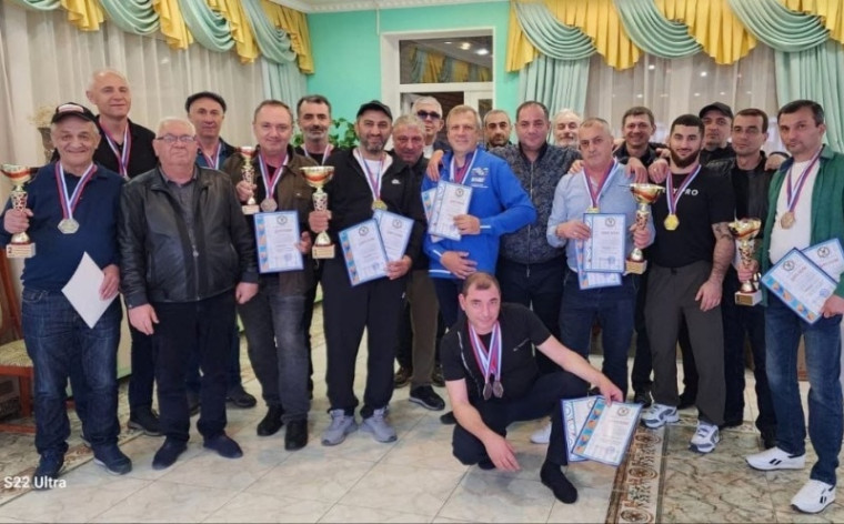 В Пятигорске подведены итоги чемпионата по спортивным нардам на призы Думы города.. В Пятигорске подведены итоги чемпионата по спортивным нардам на призы Думы города..